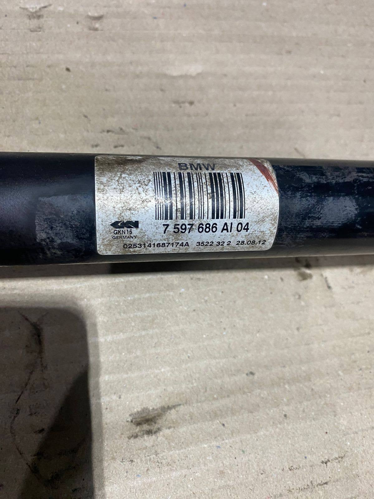 2012-2015 BMW 335i Rear Axle Shaft 7597686 F30 3 Series and F20 F22 F33 4 Ser FO