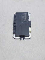 Bild in die Galerieansicht laden, 2010-2012 BMW 740i Footwell Light Control Module 9236458 7 Series F01 F02