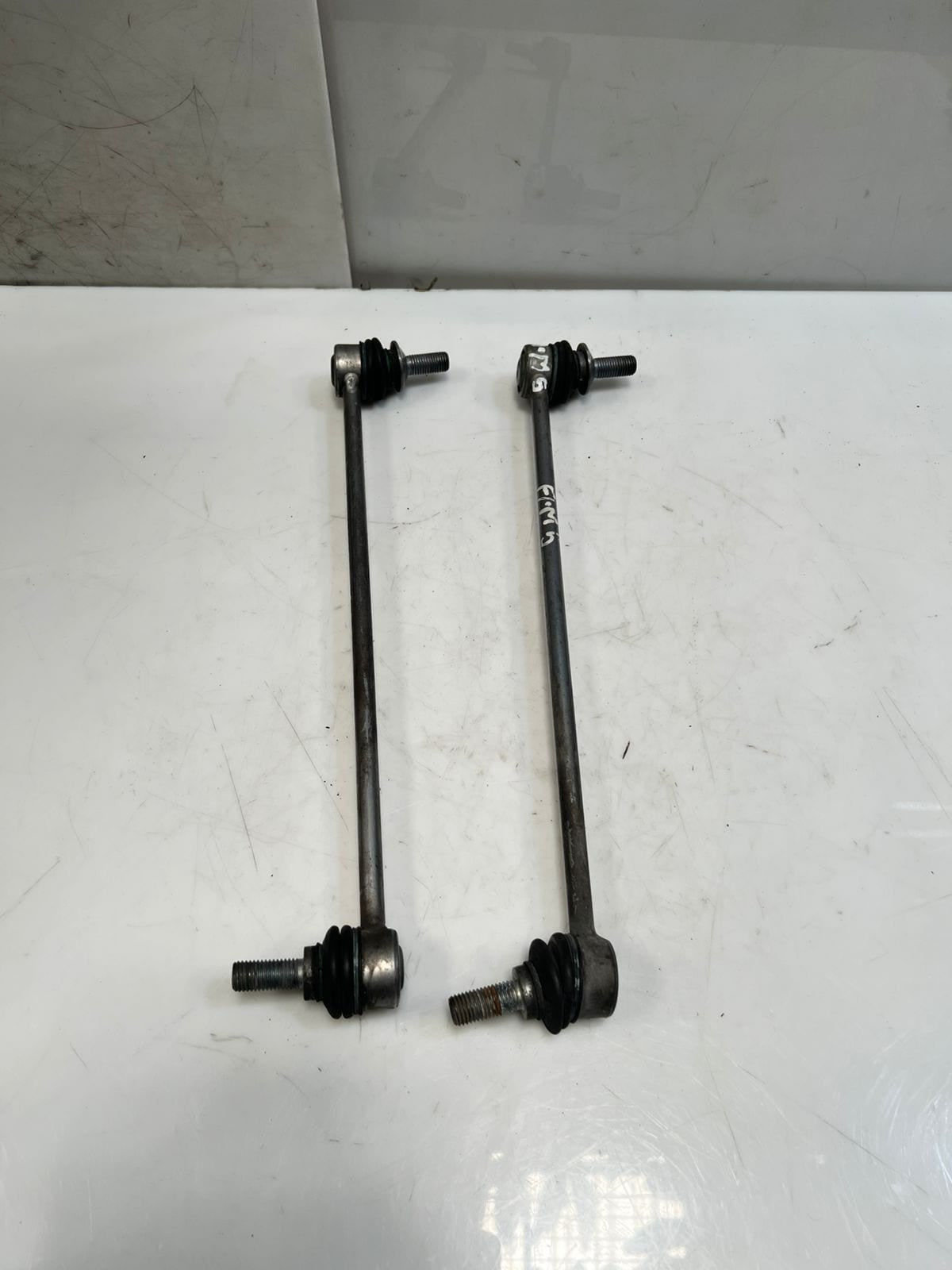 BMW M5 5 Series F10 F11 F06 F12 F13 Front SWING Stabilizer Sway Bar Link 7842579