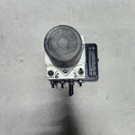 Bild in die Galerieansicht laden, 2016-2019 BMW 750i xDrive Abs Pump Module 5A01941 G30 G31 G32 G11 G12 G01 G02