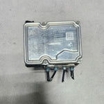 Bild in die Galerieansicht laden, 2012-2018 BMW M6 Abs Brake Pump Anti Lock Control Module 7845674 M5 F10 M6 F06