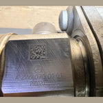 قم بتحميل الصورة إلى عارض الصور، 12-18 Mercedes W212 C300 M276 High Pressure Fuel Pump W/Housing A276 0700101 OEM