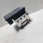 Bild in die Galerieansicht laden, 2015-2018 BMW M4 Abs Anti Lock Brake Pump Module 7852637 M3 M4 F82 OEM
