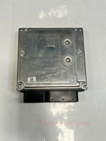 Load image into Gallery viewer, BMW E90 E60 320i N67N Engine Control Unit ECU ONLY DME 7581611 OEM