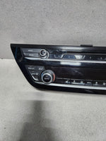 قم بتحميل الصورة إلى عارض الصور، 2018 BMW 540d xDrive Climate Control Switch Panel 6999402 530i 540i G30