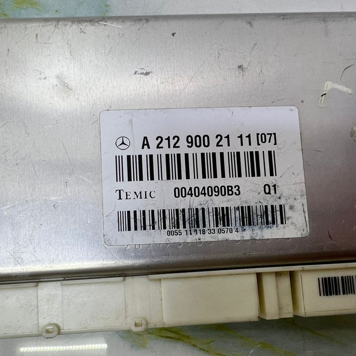 10-18 Mercedes CLS550 Air Suspension Control Module A2129002111 CLS-Class W218,