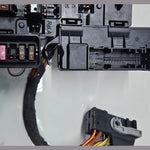 قم بتحميل الصورة إلى عارض الصور، BMW F40 F44 F45 F46 i8 Mini F57 F60 Fuse Box Power Distribution box 9360501 OEM