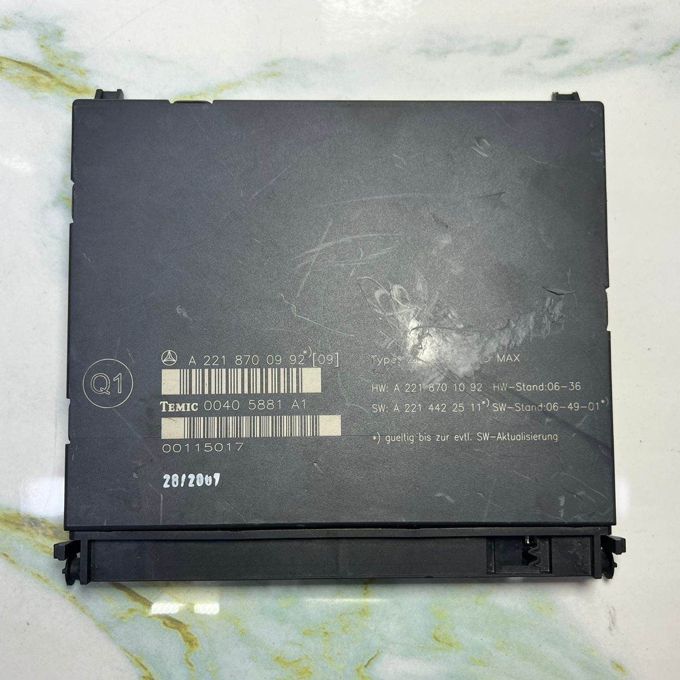 2007-2013 Mercedes-Benz S600 Rear Seat Control Module A2218700992 W221 S-Class