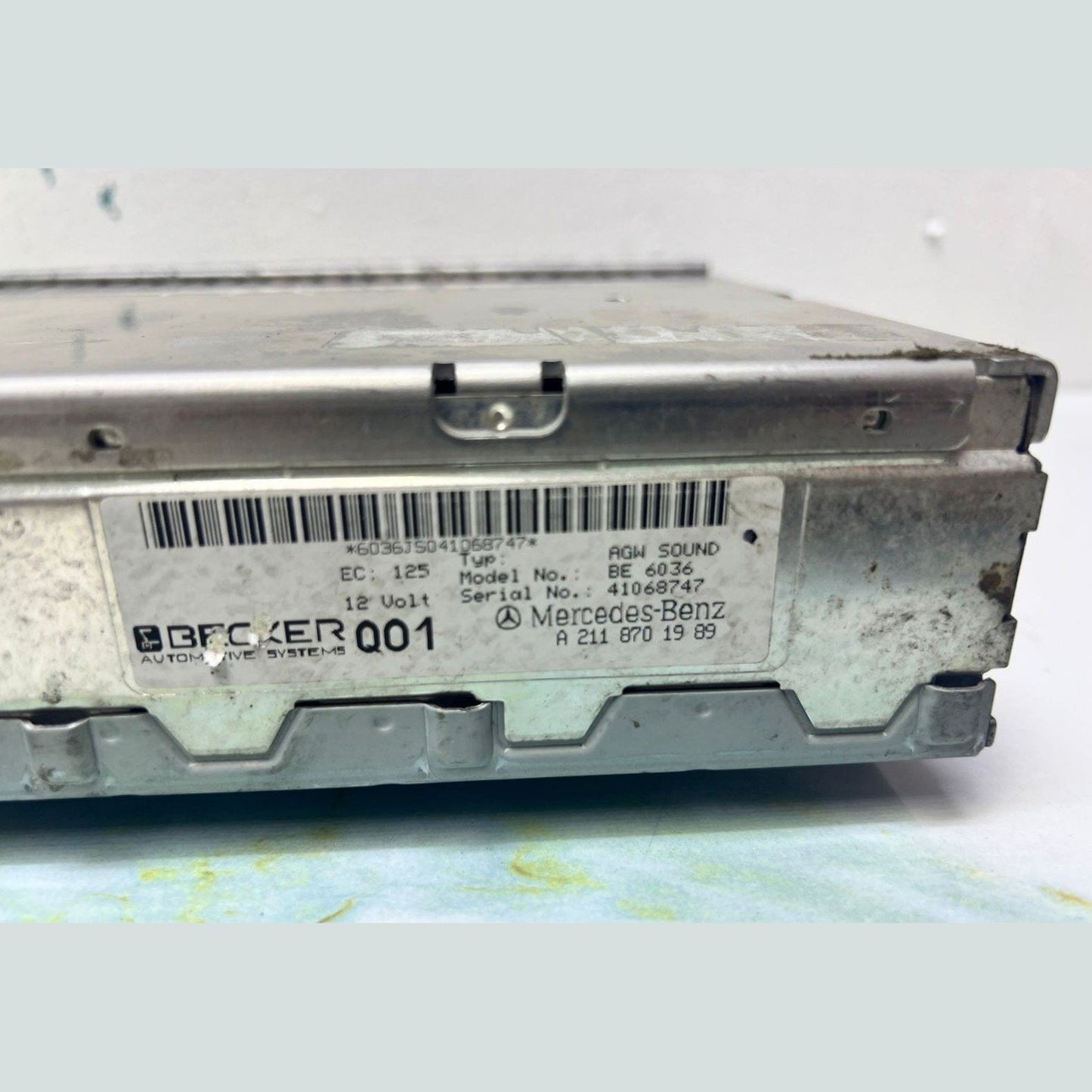 03-09 Mercedes-Benz W211 E-Class Amplifier A 211 870 19 89 OEM