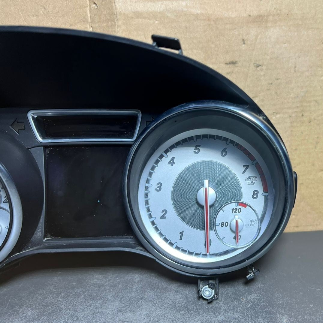 14-17 Mercedes-Benz W117 CLA Instrument Cluster Speedometer A117 9004001 OEM