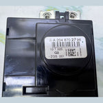 Bild in die Galerieansicht laden, 2011-2014 Mercedes-Benz C180 Antenna Amplifier A2048702796 W204 C-Class