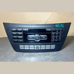 Bild in die Galerieansicht laden, Mercedes W204 Navigation Command Radio Audio Head Unit CD Player A204 9006409