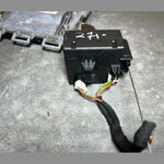 قم بتحميل الصورة إلى عارض الصور، 2010-14 Mercedes-Benz W204 ECU Engine Control Module Ignition Key Switch SET OEM
