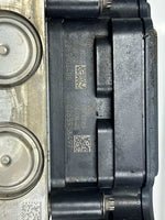 Load image into Gallery viewer, 2016 BMW 528i 5 Series F10 and 6 Series F12 L6 DXC9 Abs Pump 6876908 OEM