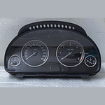 قم بتحميل الصورة إلى عارض الصور، OEM BMW F10 2014 DIESEL SPEEDOMETER / INSTRUMENT PANEL CLUSTER 9348714