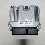 Load image into Gallery viewer, BMW Engine Control Unit DDE 8589142 OEM Engine Control Unit ECU SET 2016 520 B47