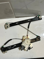 Load image into Gallery viewer, 2004-2010 BMW X3 E83 Front LEFT Door Window Regulator Motor 6925963 OEM