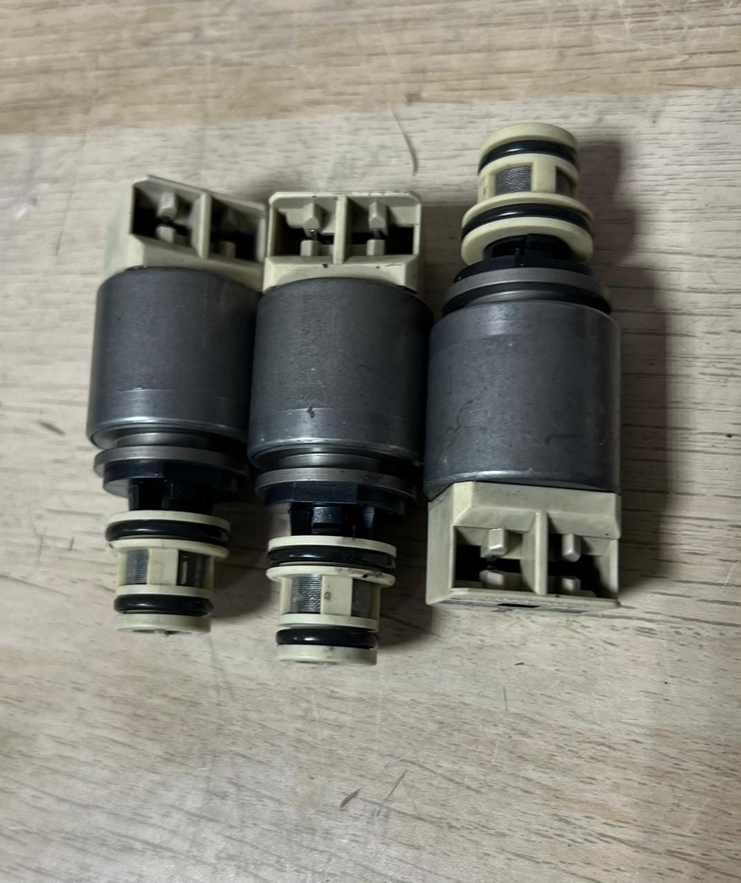 BMW 2011 528i Transmission Valve Body Solenoid Set 0501218019 SET
