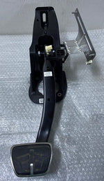 قم بتحميل الصورة إلى عارض الصور، OEM BMW 3 4 SERIES G20 G21 G22 G23 G26 M SPORT BRAKE PEDAL – 6874282