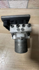 Bild in die Galerieansicht laden, 2016-2019 BMW G11 G12 740i Abs Hydraulic Control Unit 6882933 OEM