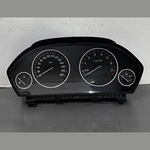 Load image into Gallery viewer, OEM BMW F30 F31 F32 F33 Speedometer Control Cluster Instrumental 6847237
