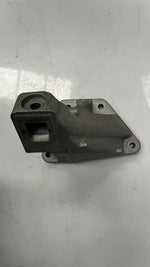 Bild in die Galerieansicht laden, 2012-2018 BMW M6 F13 S63 V8 Engine Mount Bracket 2211228411201