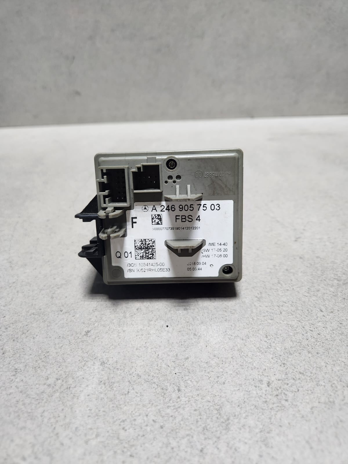 Mercedes-Benz GLA Ignition Switch A2469057503 GLA X156 W156