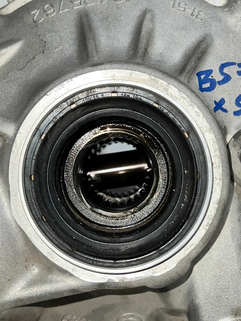 2017-2023 BMW X5 B57 G05 G06 F97 F98 Front Differential 8487443 RATIO 3.154 OEM