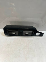 Bild in die Galerieansicht laden, 2010-2017 BMW X3 F25 CENTER Dashboard Air Vent GRILLE UNIT 9184742 OEM