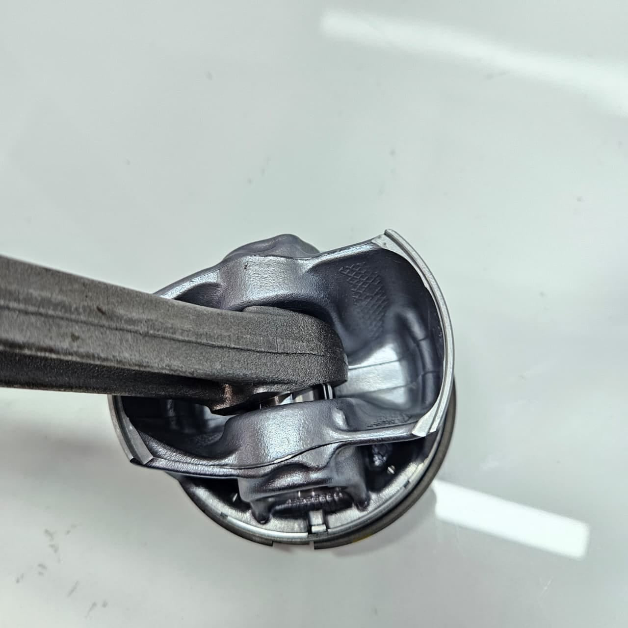 5A24670-NEW 2021-2024 BMW X3 G01 230i Piston with Connecting Rod B46/B48 2.0L