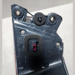 Bild in die Galerieansicht laden, 2017-2023 BMW 530i Left Outer Tail Light 7376469 530i 540i 530e M5 G30 F90