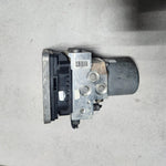 Bild in die Galerieansicht laden, 2016-2019 BMW 750i xDrive Abs Pump Module 5A01941 G30 G31 G32 G11 G12 G01 G02