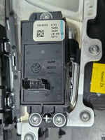 Bild in die Galerieansicht laden, 9352292-2015-2019 BMW 750i G11 G12 RHD Center Console Trim idrive & Switches OEM