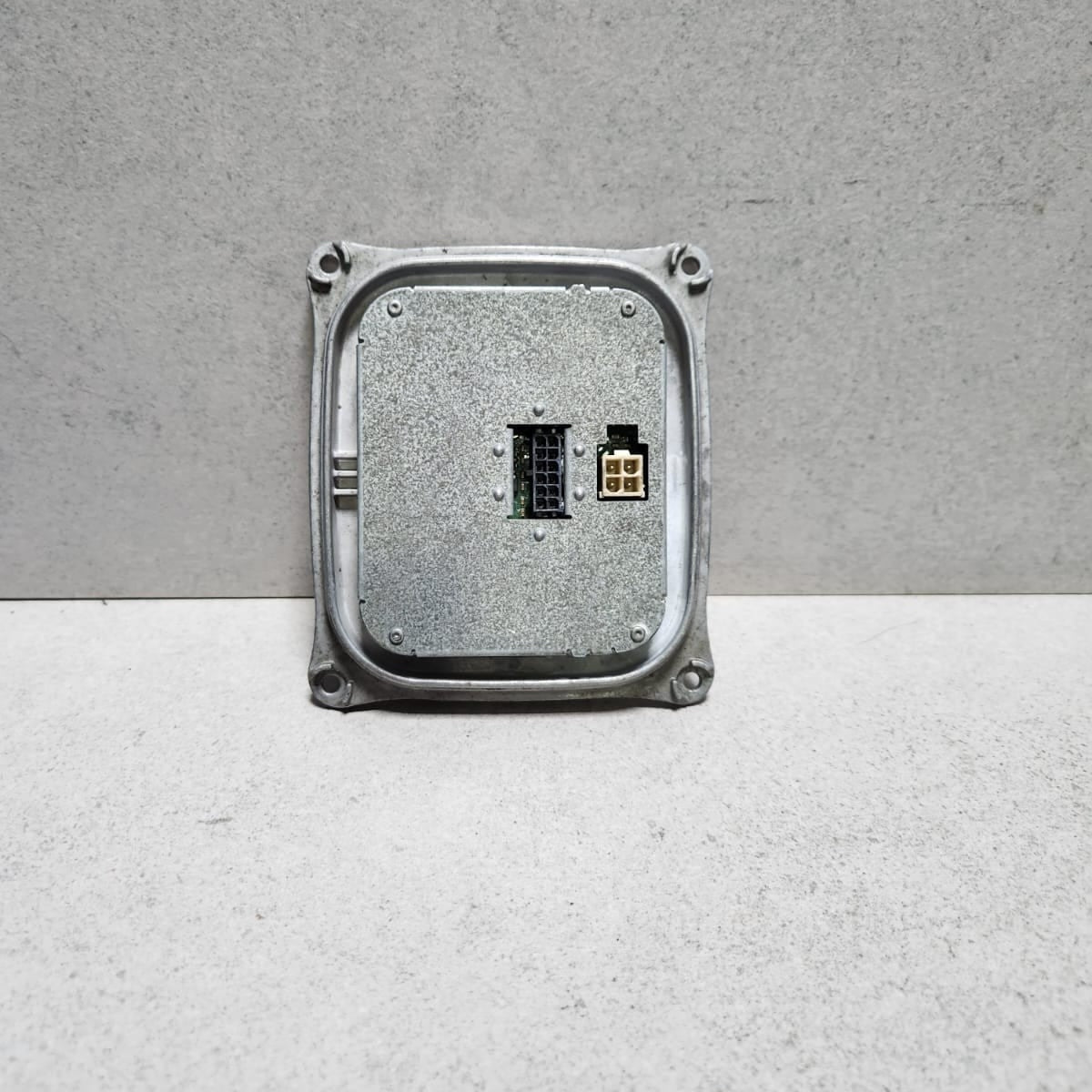 2010-2013 Mercedes-Benz S550 Headlight Ballast Control Module A2168203789