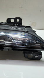 Load image into Gallery viewer, Genuine 2023-2025 BMW i7 Headlight Upper CRYSTAL 9879936 7 Series G70 i7