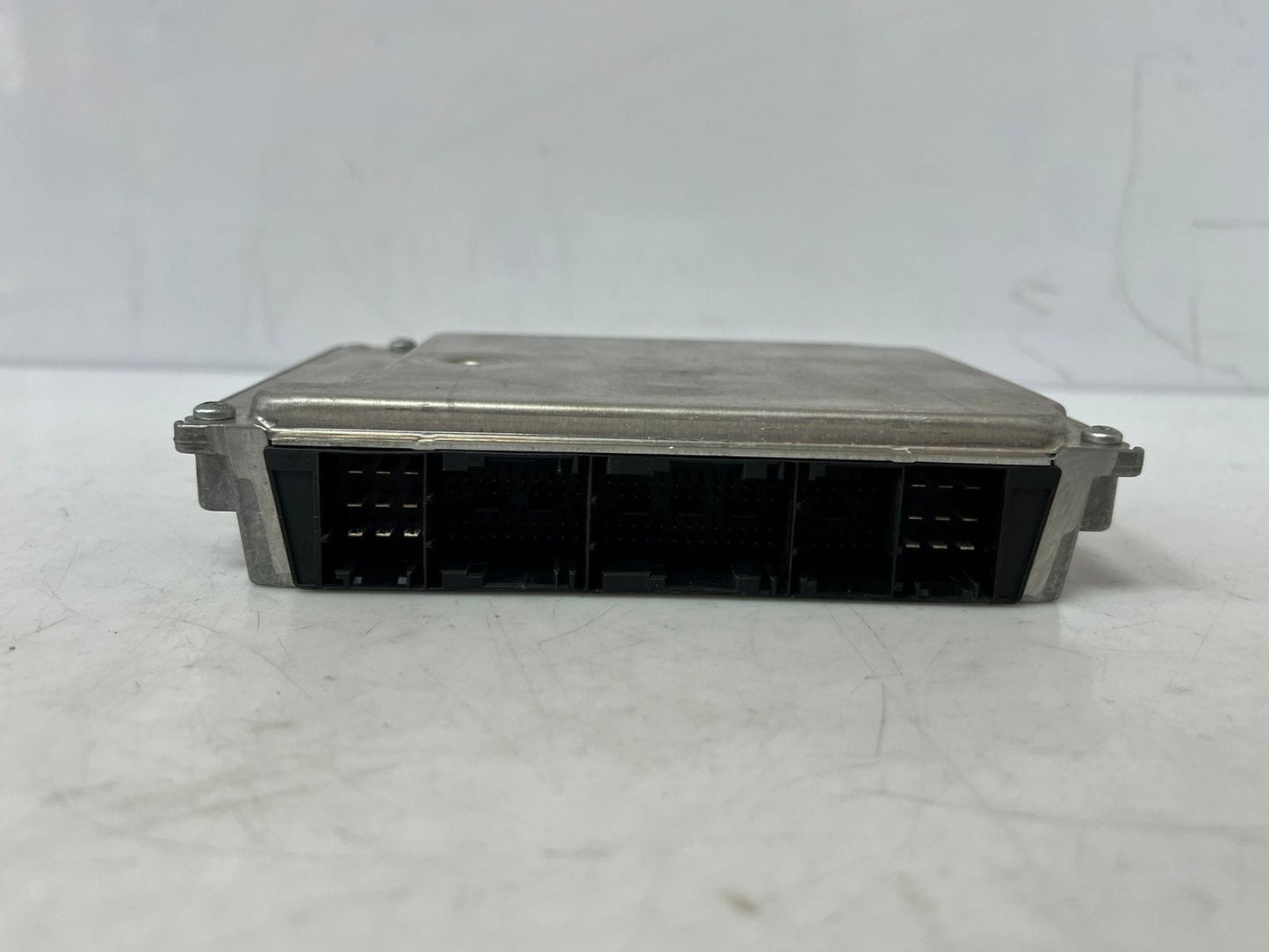 2006-07 BMW 750i 5 6 E60 E61 E63 E64 E65 E66 Engine Control Unit Module 7543500