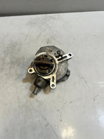 Load image into Gallery viewer, 2006-2008 BMW 750Li 6 Series E63 E64 E60 E53 E65 Brake Vacuum Pump 7545384 OEM