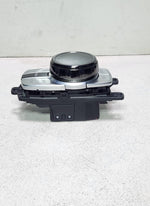 Load image into Gallery viewer, 2016 BMW 750Li Idrive Touch Controller 6829078 G11 G12 7 Series