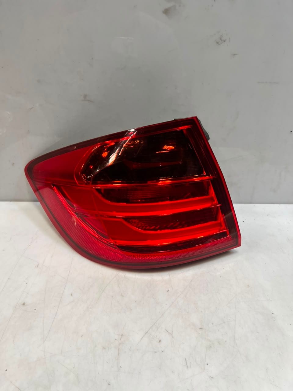 BMW 3 Series F31 Rear Tail Light Lamp Left Outer Rear LCI 7259901 OEM