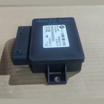 قم بتحميل الصورة إلى عارض الصور، BMW F06 F10 F11 F12 F13 F25 X3 EMF ELECTRONIC PARKING BRAKE MODULE 6863277