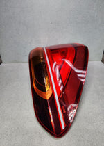 Bild in die Galerieansicht laden, 2015-2020 BMW X1 Rear Tail Light 7488545 X1 F48 sDrive18d