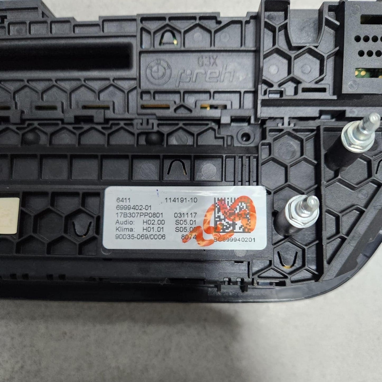 2018 BMW 540d xDrive Climate Control Switch Panel 6999402 530i 540i G30