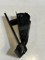 Load image into Gallery viewer, 2007-2013 BMW 328i E90, E92, Z4, F48, F49 Accelerator Pedal Module 6889823 OEM