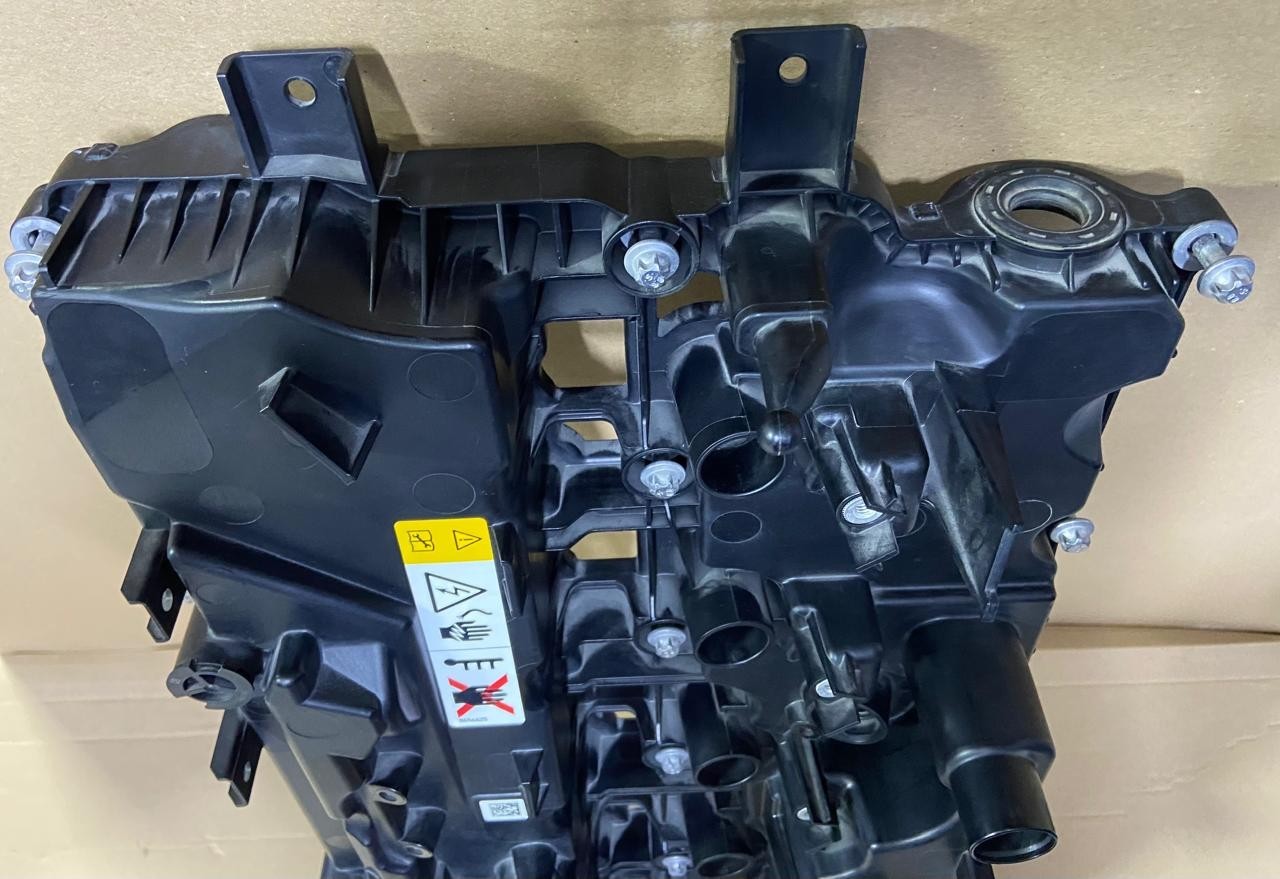 OEM BMW Cylinder Head Cover For B58B30P 2023 TO 2025 7952876 Geniune