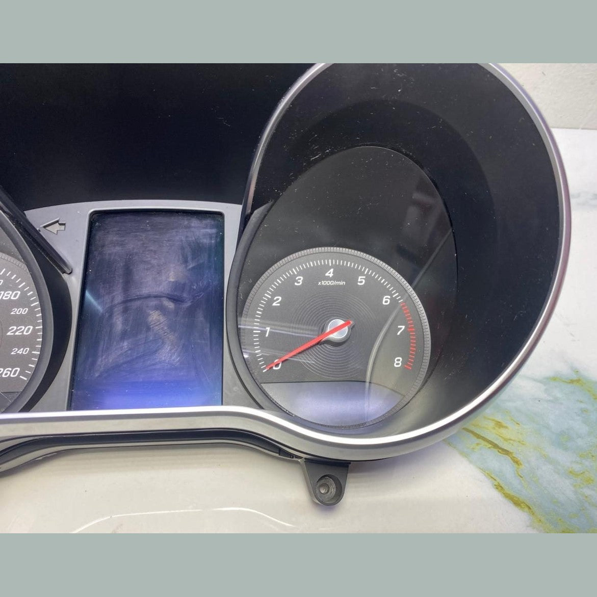 Mercedes Instrument Cluster A2059009915