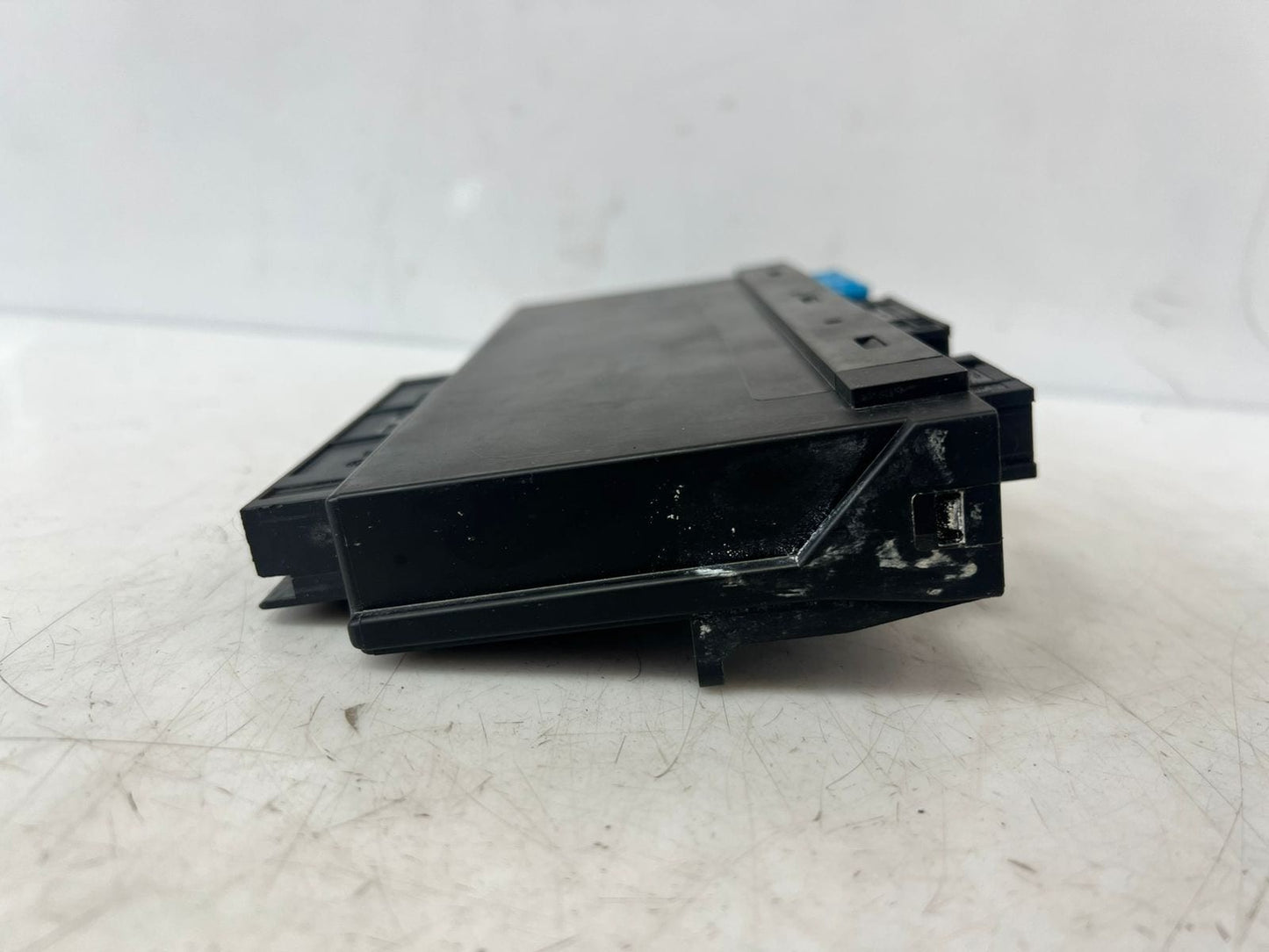 BMW 5, 3 Series F10 F11 E90 E91 E92 E93 Body Control Module BCM 9228491 OEM