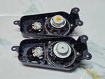 Bild in die Galerieansicht laden, 2007-2018 BMW X5 D Pillar Speaker 9211047
