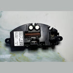 Bild in die Galerieansicht laden, 2018-2022 Mercedes-Benz Sprinter Blower Motor Resistor A0009069307