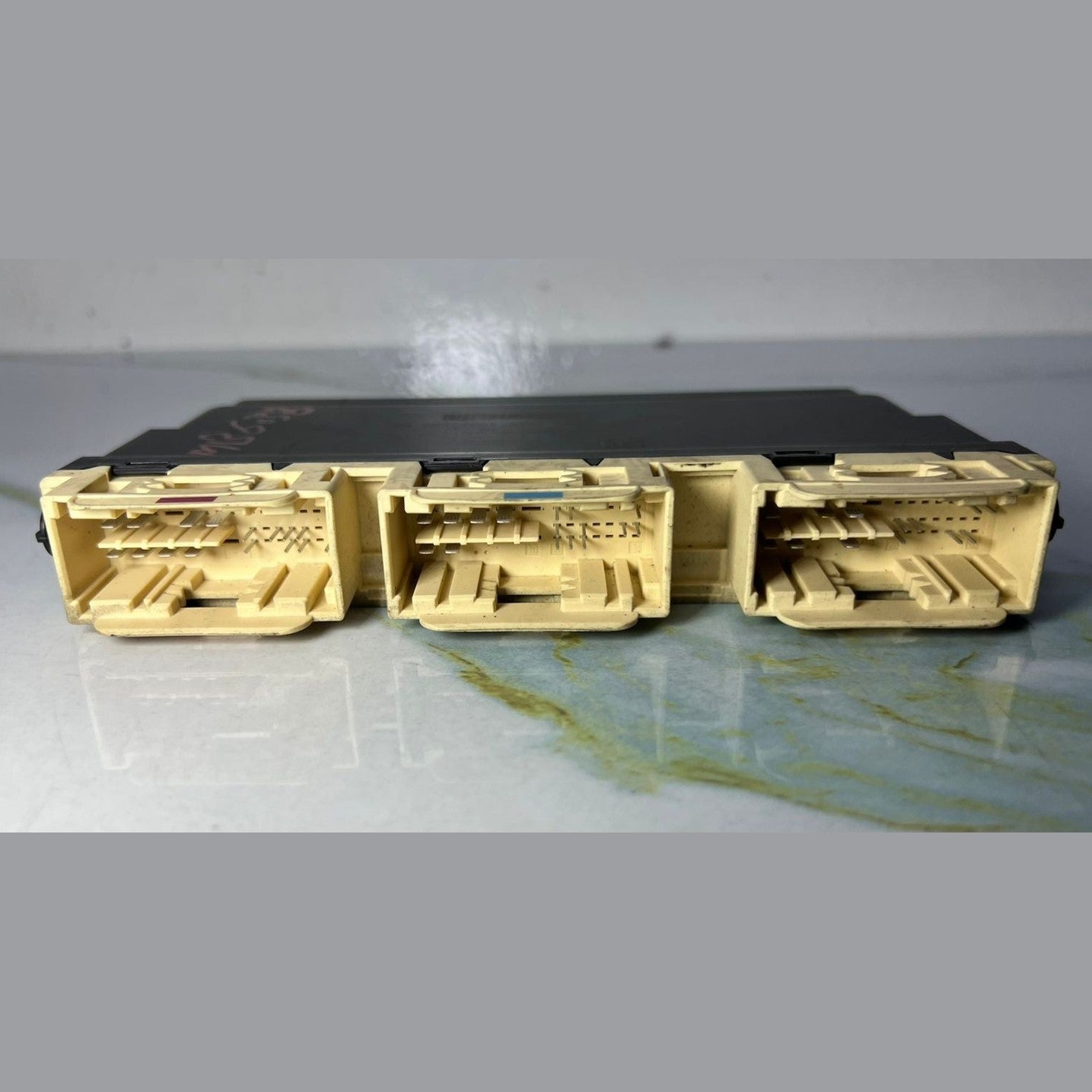 Mercedes Benz W447 VIto V-Class Driver Seat Control Module A447 9007704 OEM