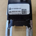 Bild in die Galerieansicht laden, 2007-2013 BMW X5 Parking Brake Switch 9148508 E70 and X6 E71 E72